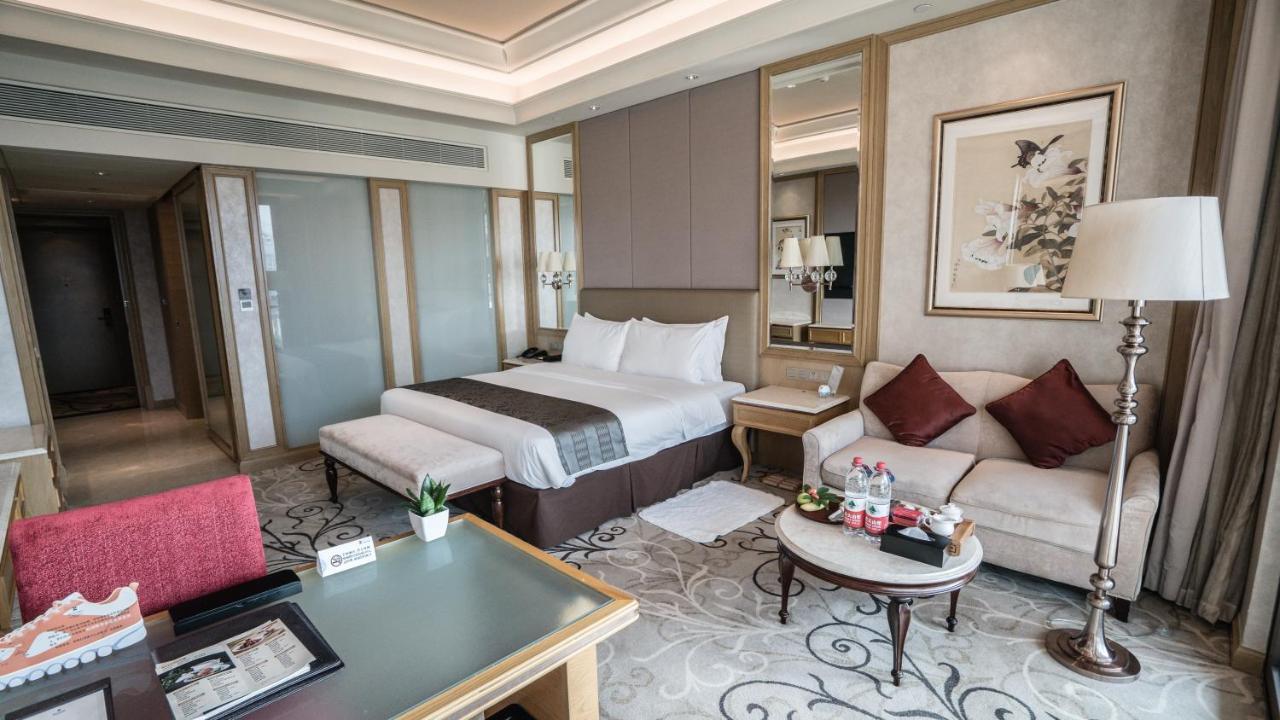 C&D Hotel Fuzhou ฟุโจว ภายนอก รูปภาพ