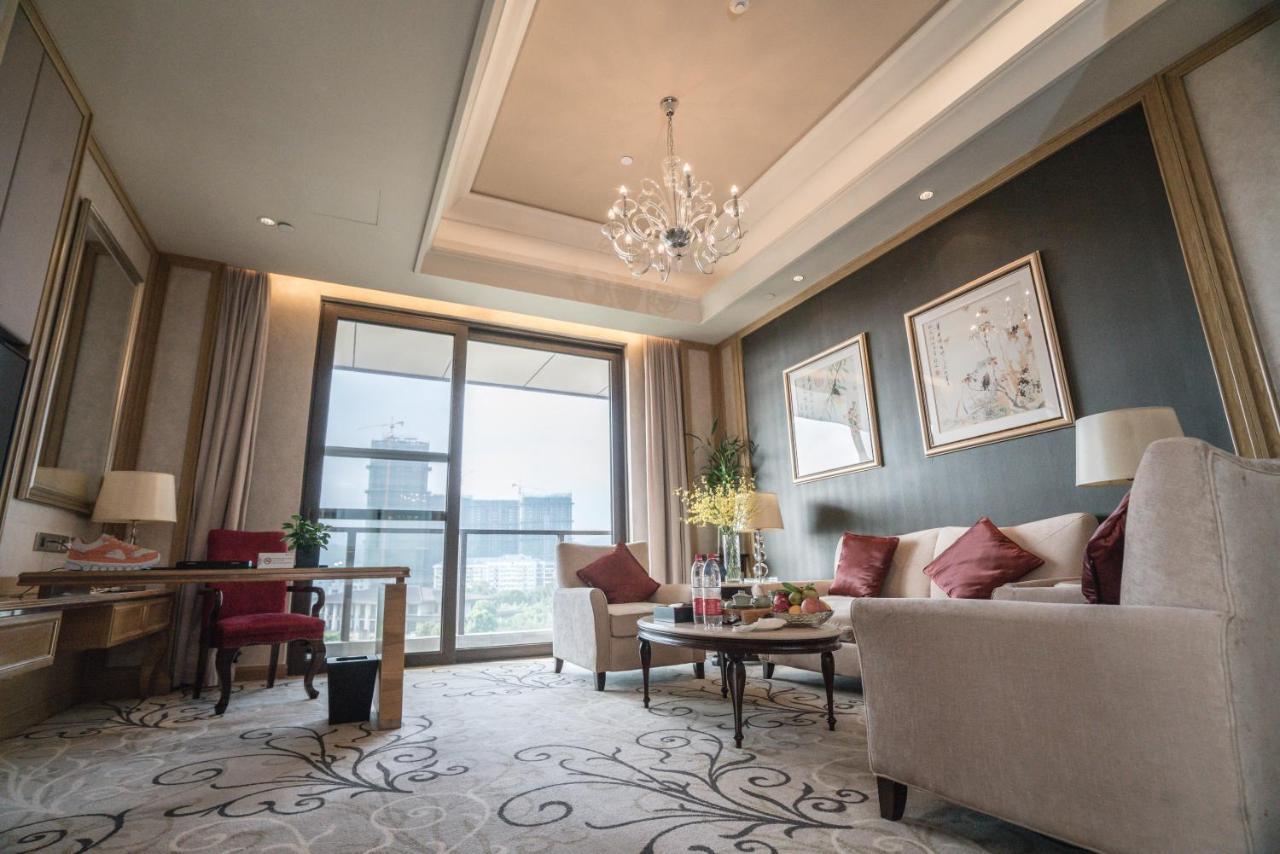 C&D Hotel Fuzhou ฟุโจว ภายนอก รูปภาพ